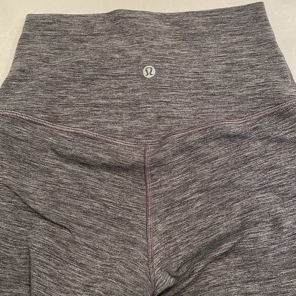 [ LIKE NEW ] size 4 lululemon align pant 25” heathered black gray - Picture 5 of 5